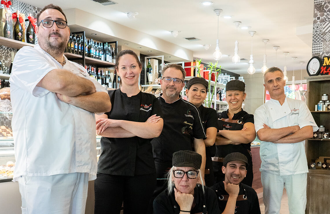 Interno della pasticceria La Buongustaia